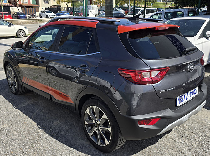 KIA Stonic 1.6 CRDi VGT Tech 10