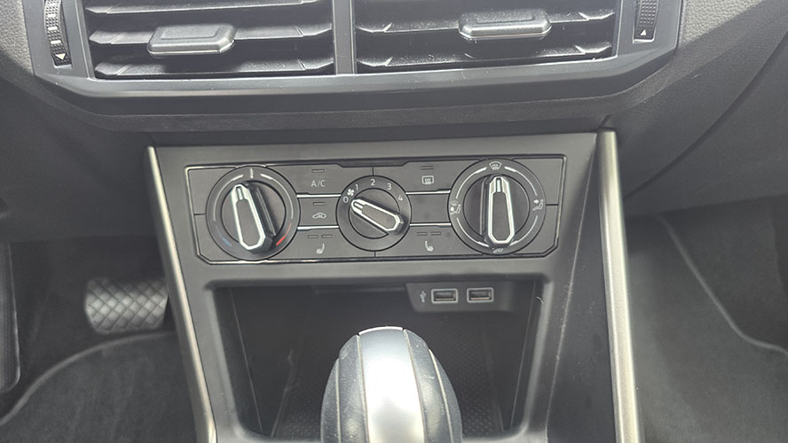 VOLKSWAGEN Polo Sport 1.6 TDI DSG 23