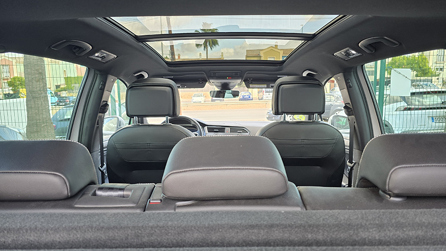 VOLKSWAGEN Tiguan RLine 2.0 TDI DSG22