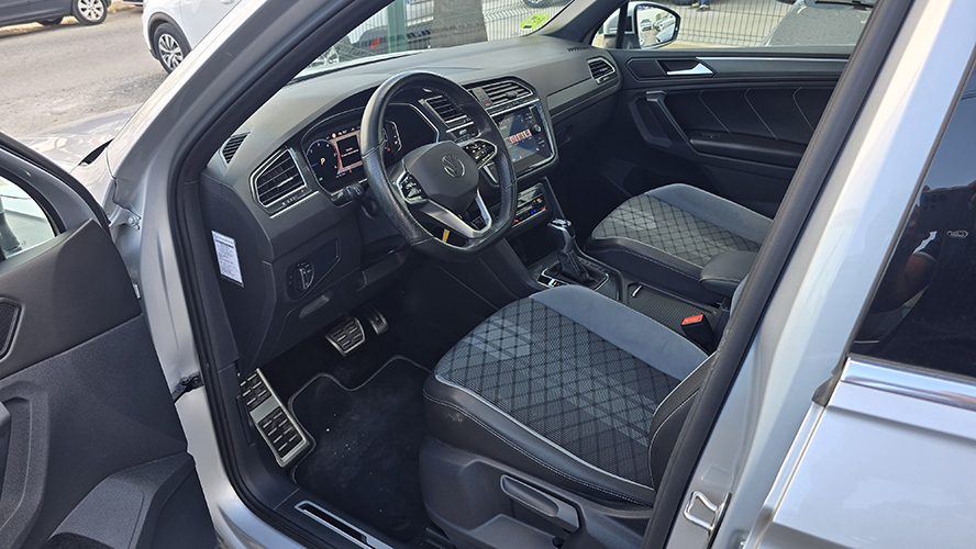 VOLKSWAGEN Tiguan RLine 2.0 TDI DSG33